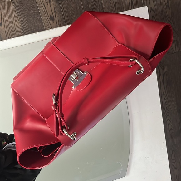 Alberta Di Canio Leather Winged Tote - Picture 2 of 4